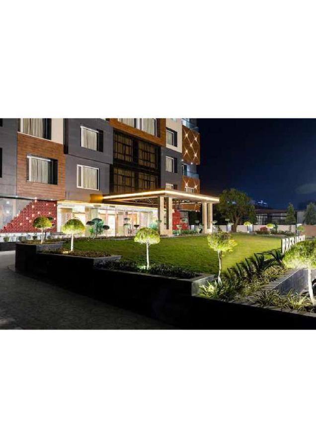 Hotel Shivay President Ujaim Exterior foto